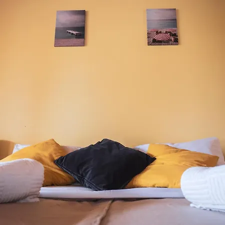 Apartmán Dali Haz - Apartmanhazak - *