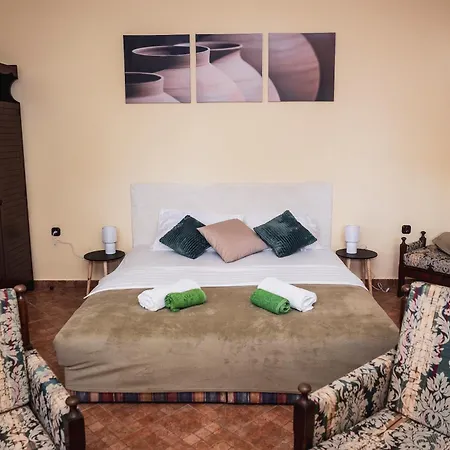 Dali Haz - Apartmanhazak - *