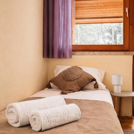 Dali Haz - Apartmanhazak - * Siófok